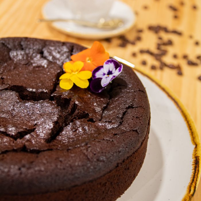 tarta de chocolate y café